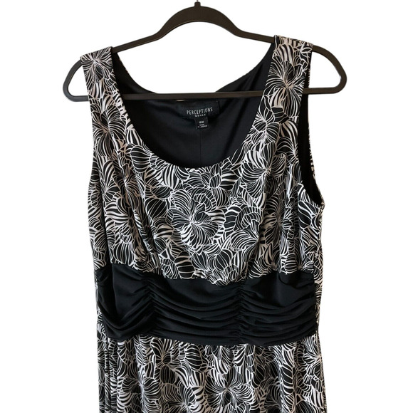 Perceptions Women's 16W Black White Dress Floral Print Scoop Neck Sleeveless - Picture 12 of 15